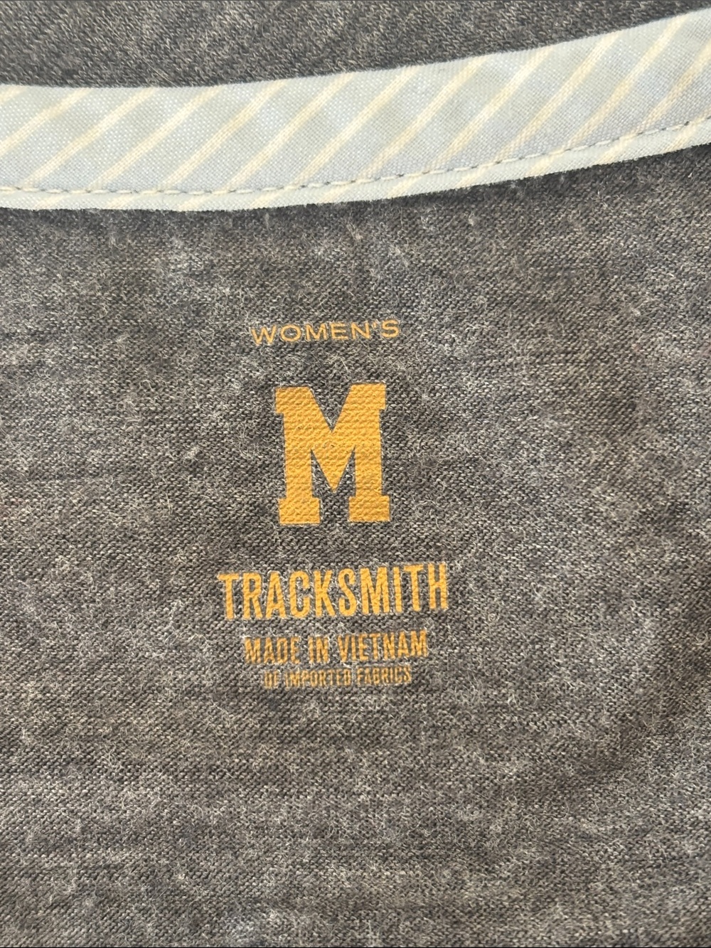 Women's Tracksmith Merino Wool Blend Harrier Long Sleeve in Charcoal Grey, Size - Picture 3 of 8